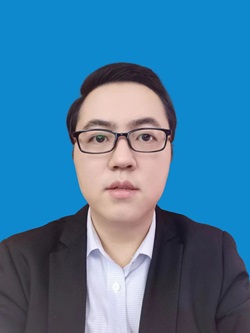 刘超伟照片.jpg