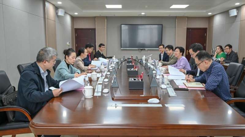 自治区国家保密局局长薛冬梅到我院检查指导工作